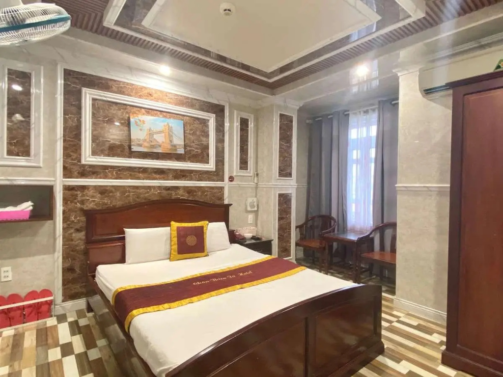RedDoorz Chau Thien Tu 2 Hotel