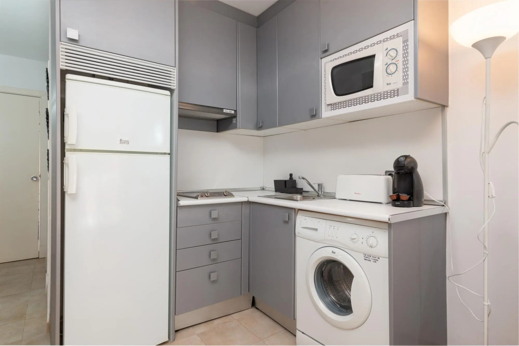 CANYAMEL BEACH & SUN - Cosy apartment with shared pool and close to the beach. Ideal for couples. Free WiFi