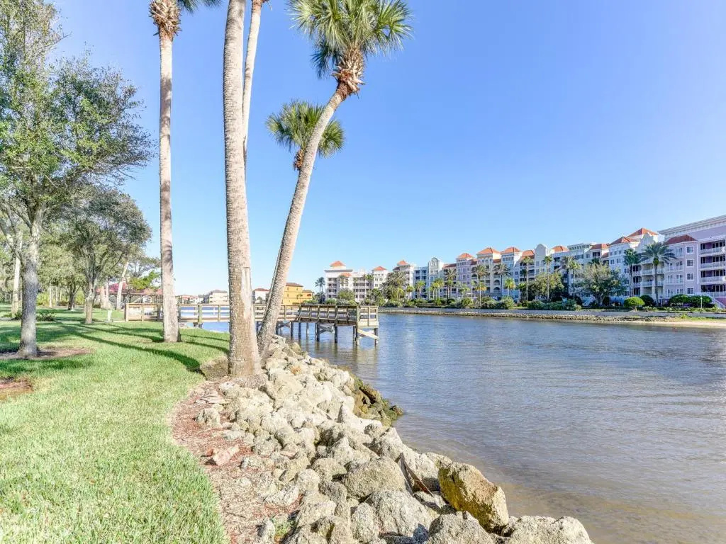 Palm Coast Resort 109, 3 Bedrooms, Sleeps 6, Pool, Hot Tub, WiFi