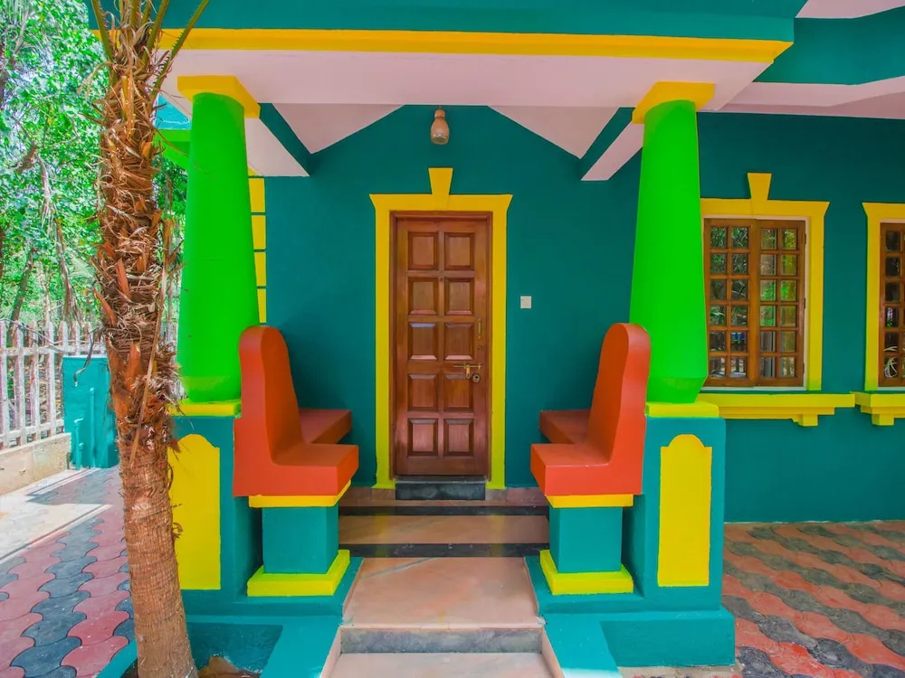 OYO 12838 Home Colorful 2BHK Near Colva Beach