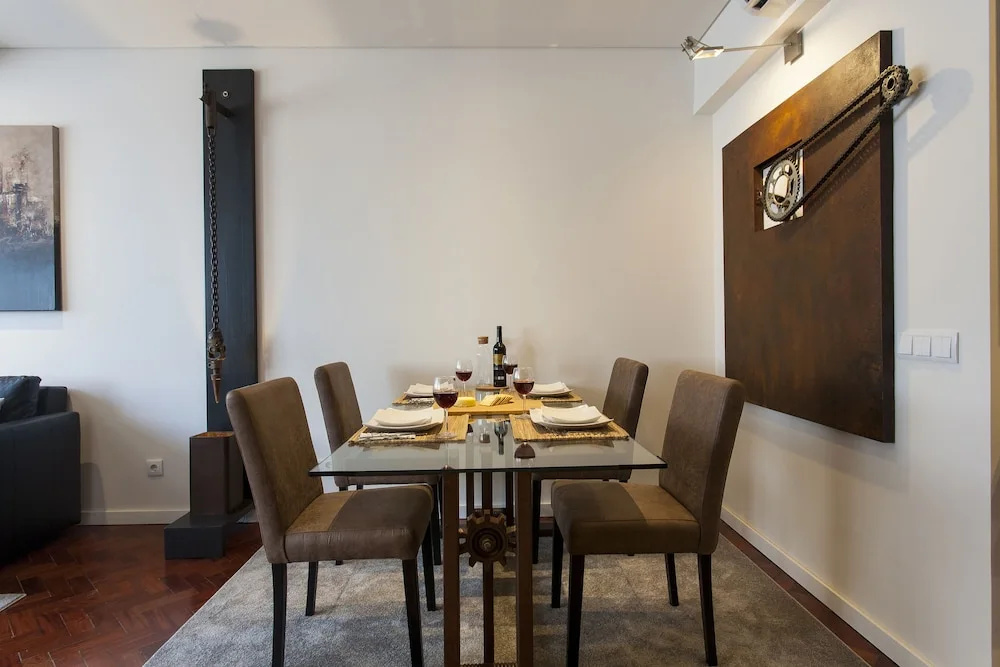 Altido Santos Design Views