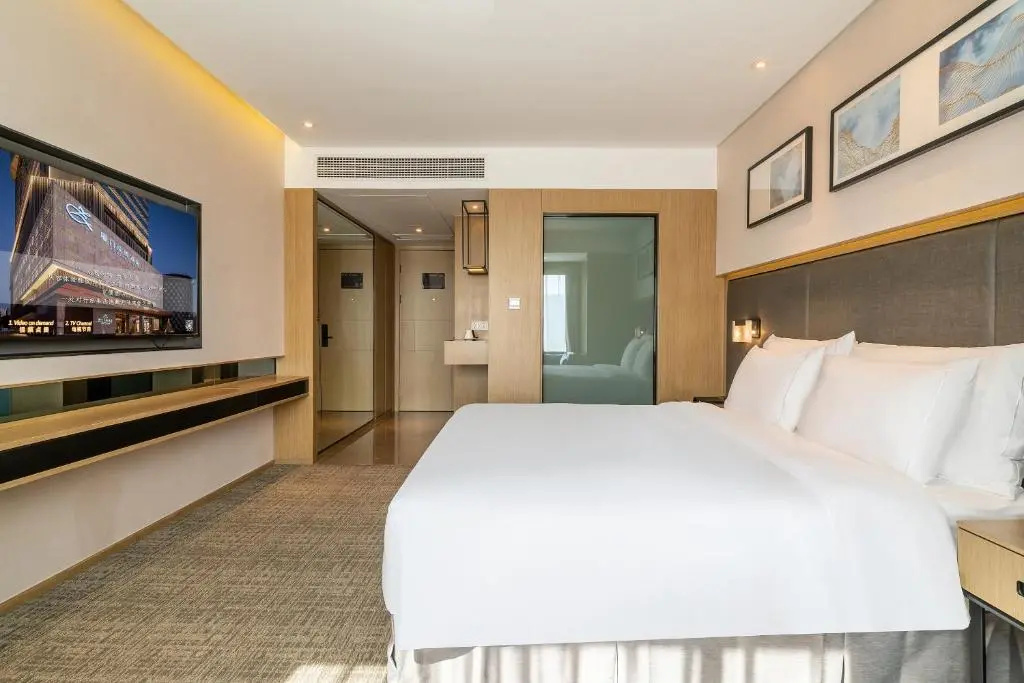 Zenith Hotel-Near Train Station & The Mixc