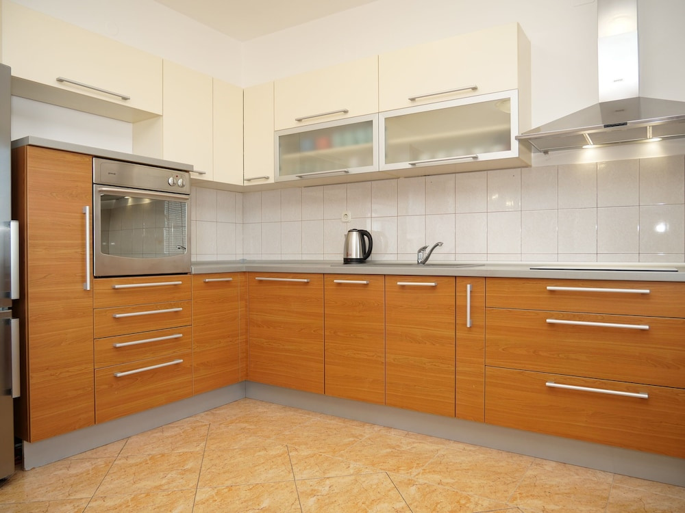Apartments Vlade