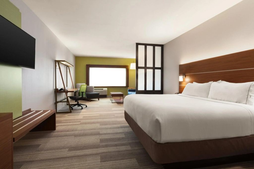 Holiday Inn Express & Suites Edinburg- Mcallen Area by IHG