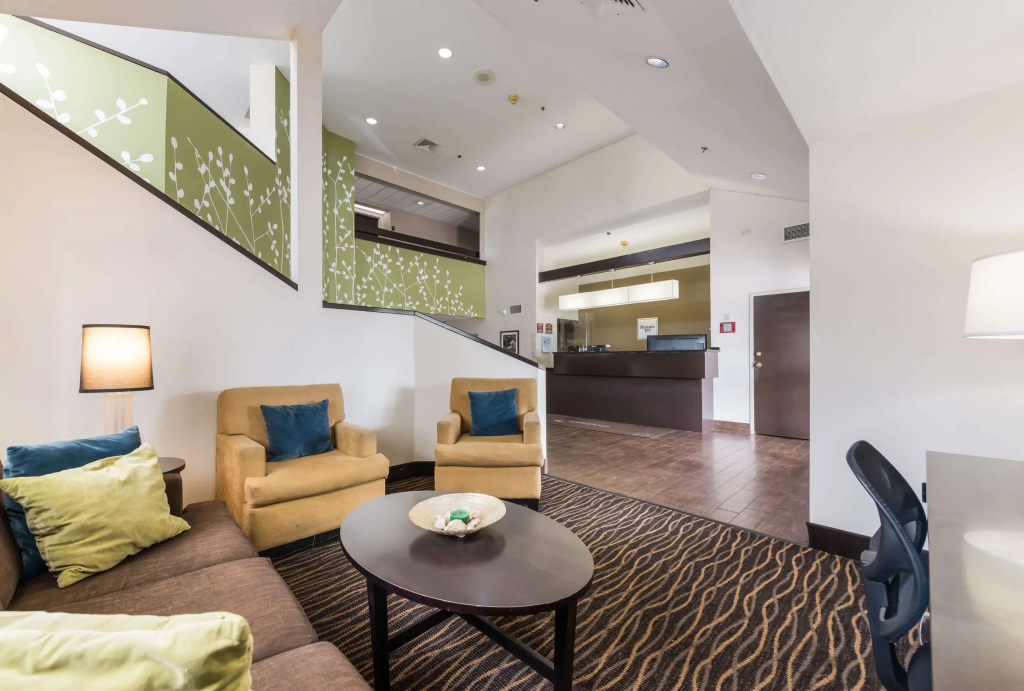 Studio 6 Suites - Knoxville, TN - Downtown