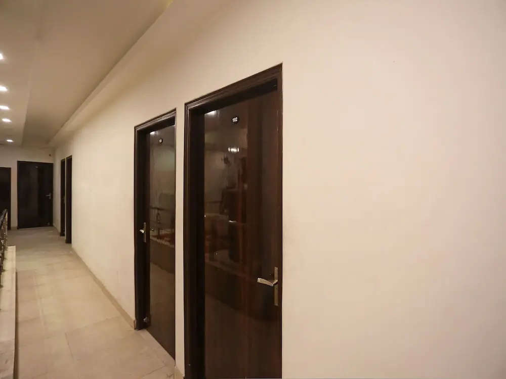 OYO 12779 5 seas Hotel and Banquet