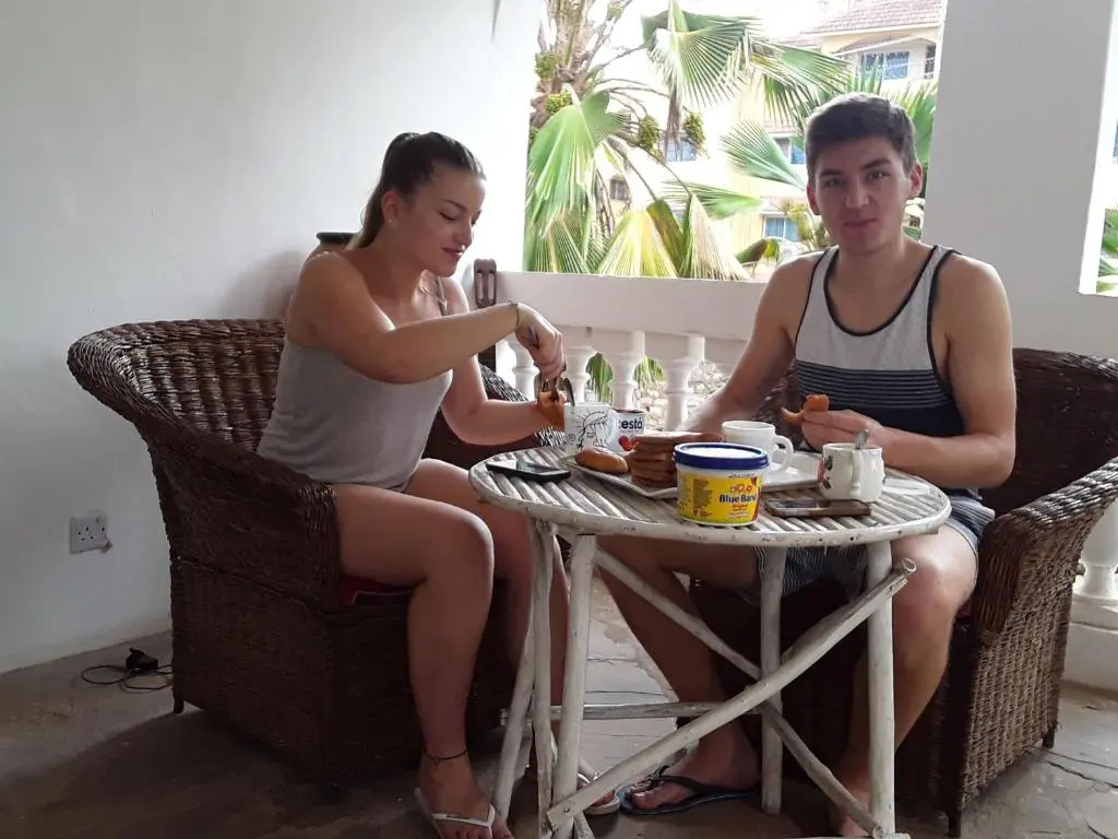 Akogo House - BnB , Hostel, Backpackers & Volunteer Center