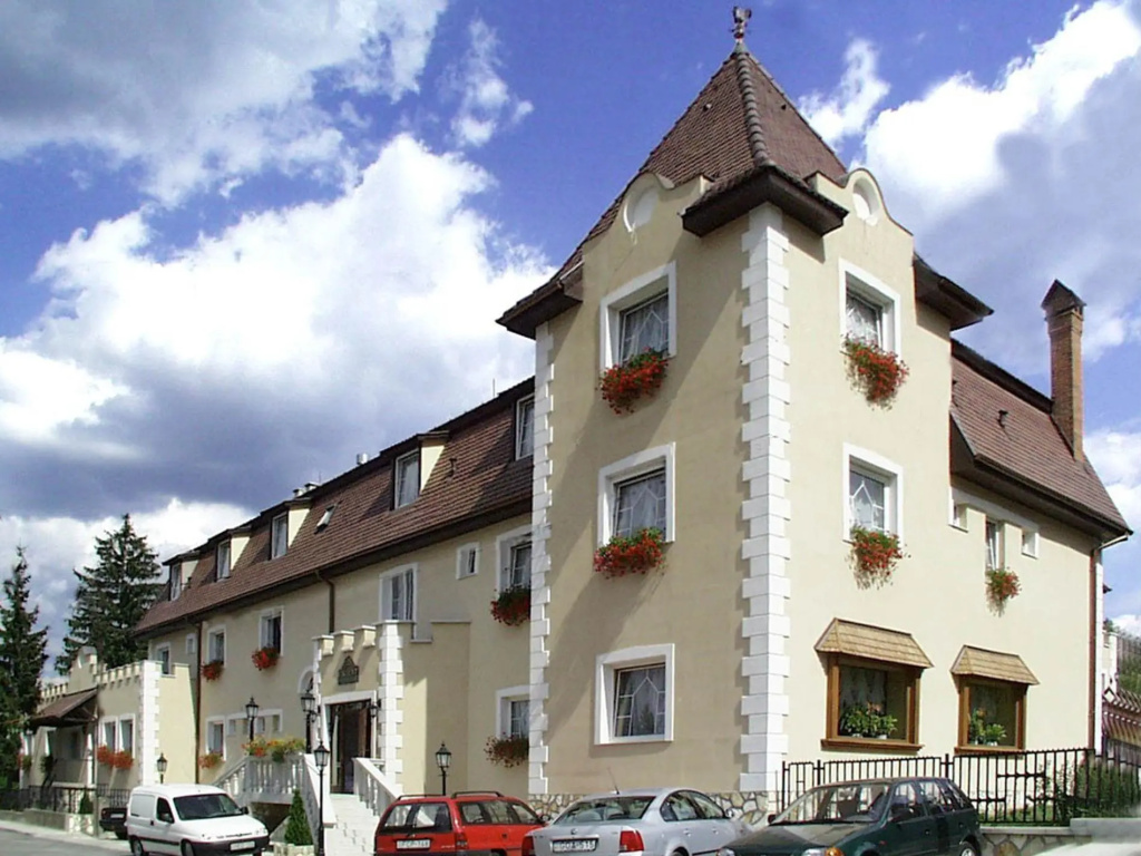 Kikelet Club Hotel