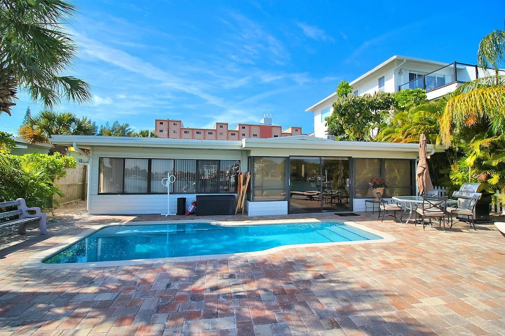 Manatee Home