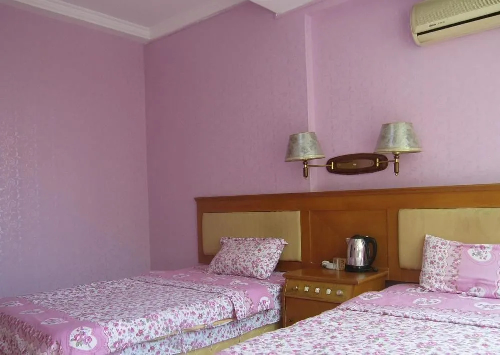 Ai Wan Hostel  Sanya Dadonghai No1 branch