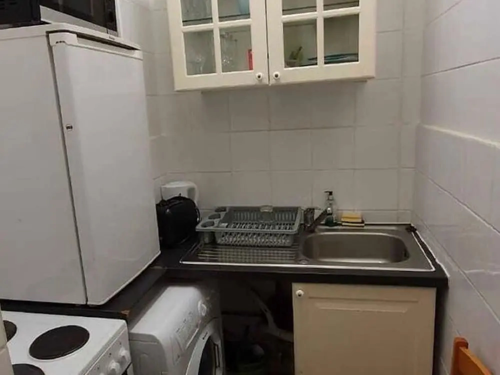 Classy Apartment in London near Hyde Park & Charing Cross