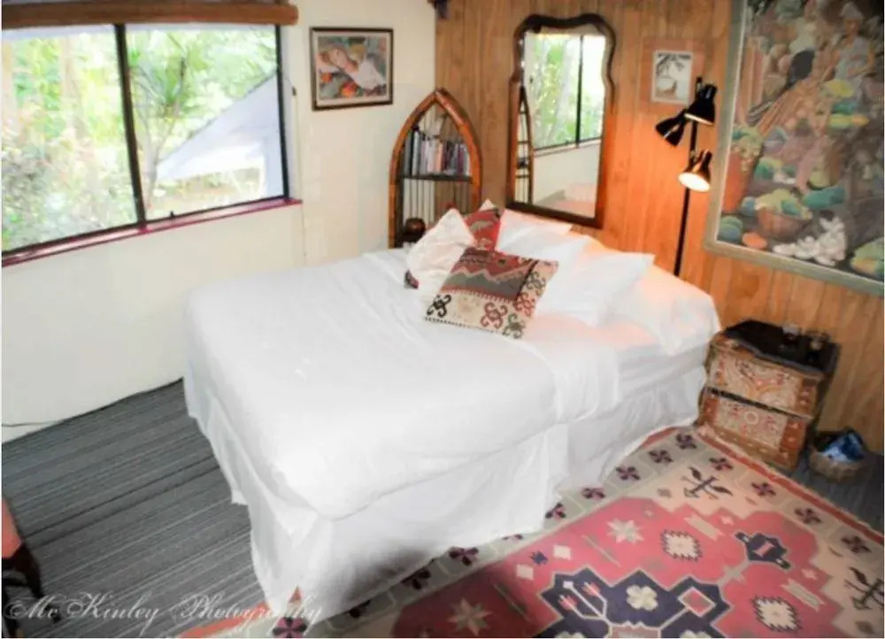 Ma'ukele Lodge
