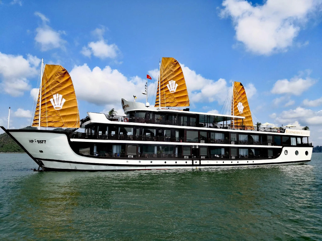Genesis Regal Cruise