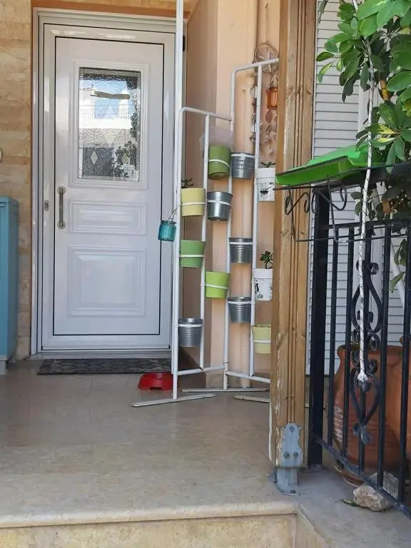 Vicky's house