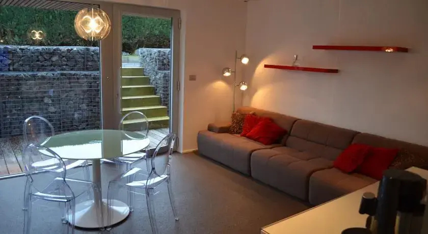 236 Guestroom