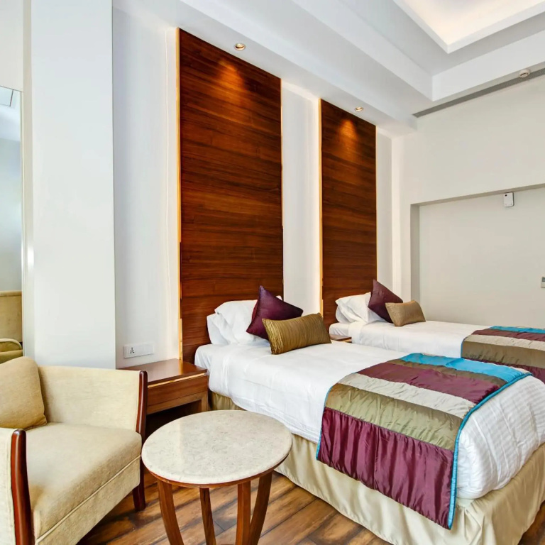 Hotel LaSagrita,Sunder Nagar