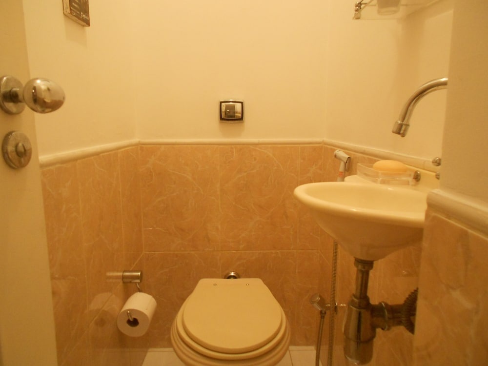 Gohouse - Elizabeth 305