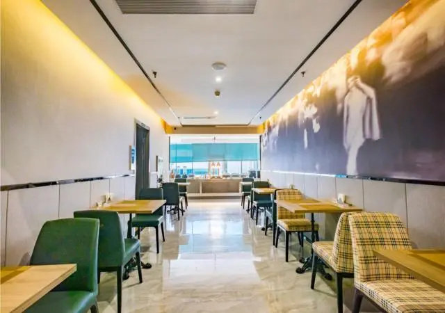 Premier City Comfort Hotel Shenzhen Dongmen Old Street Metro Station