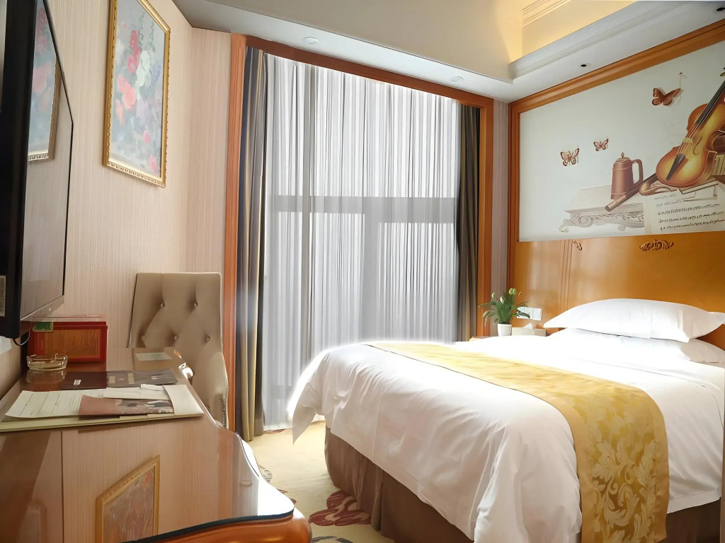 Vienna International Hotel Changsha West Bus Station Branch
