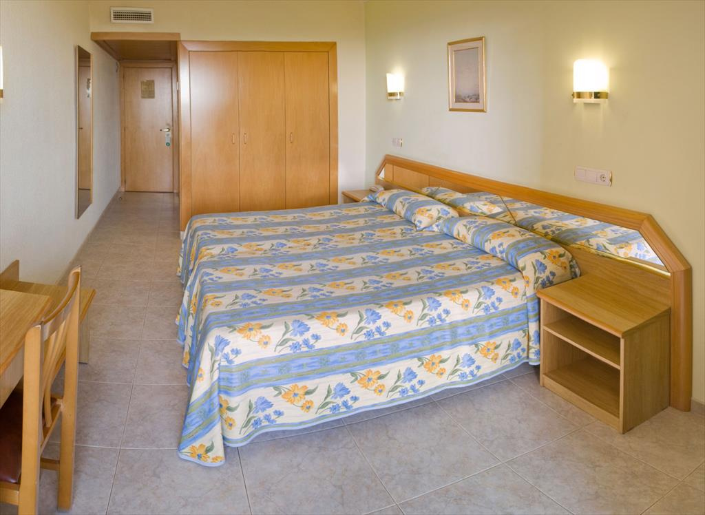 KAKTUS Hotel Volga