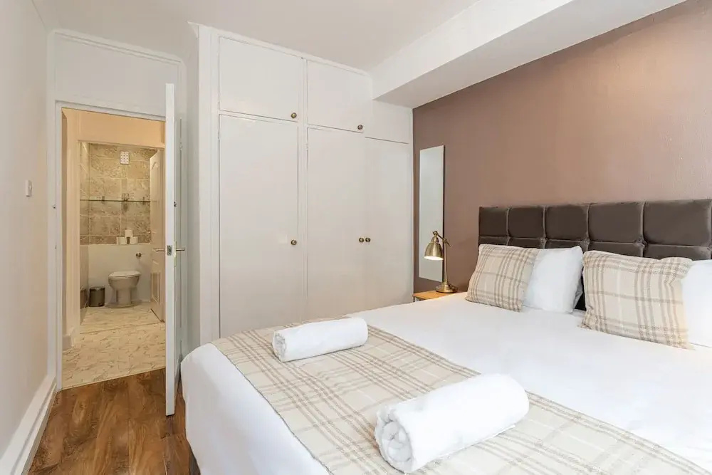 Lovely Apartments in Landward Court