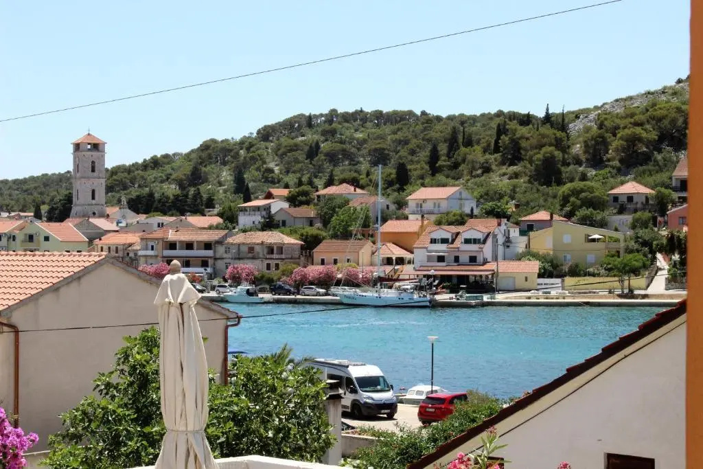 Apartman Tisno