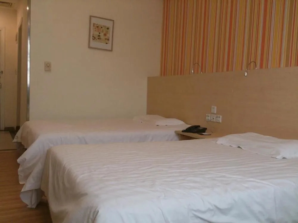 7 Days Inn Guangzhou Xintang Terminal Building Branch