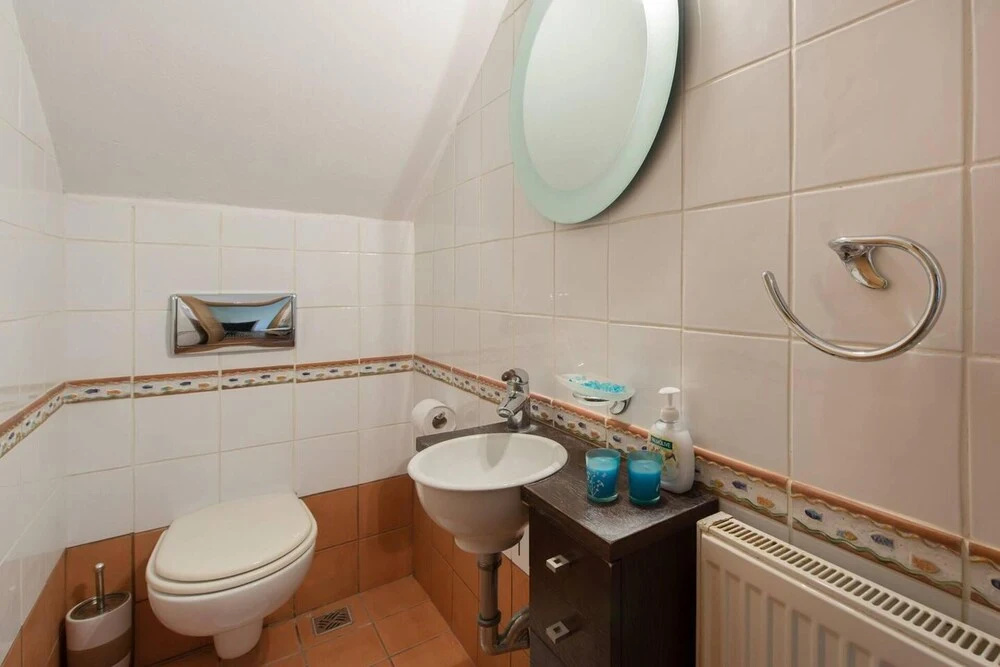 Stunning 5-bed Villa in Gennadi!