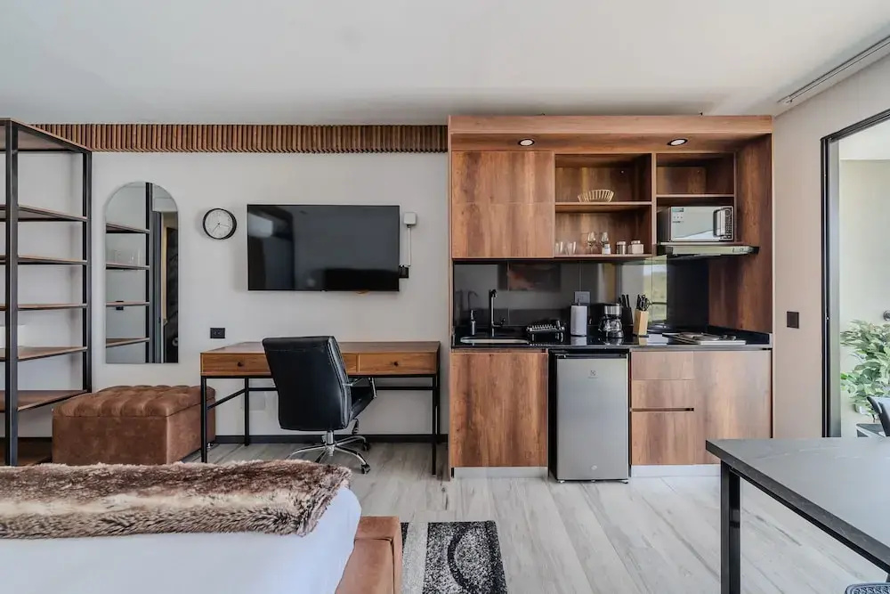 Epic Suites x Ahead