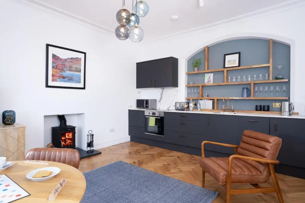Loughrigg at Lipwood - Stunning 2 Bedroom - 1 Bathroom - Gentleman's Residence - Central Windermere