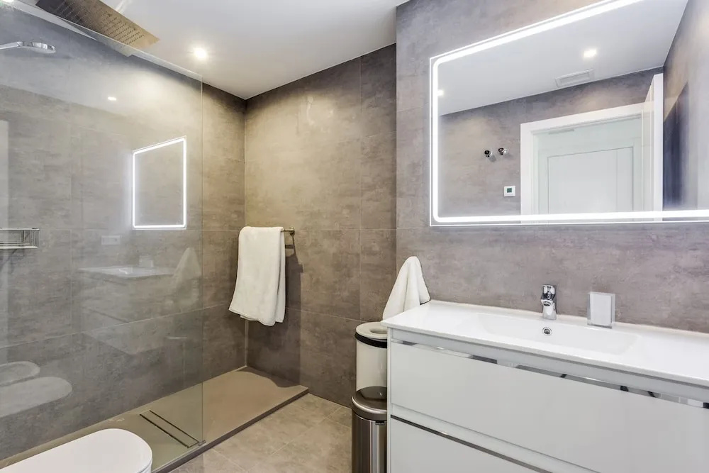 by RIVA - Luxurious, Exclusive 2Bed Apt inside Puerto Banus
