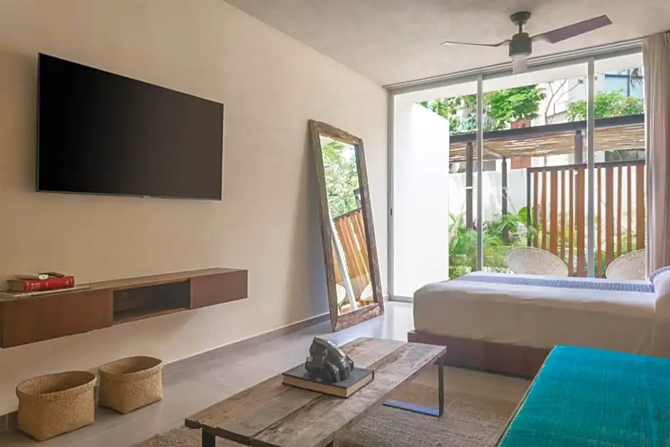 Studio for 3 Casa Azul