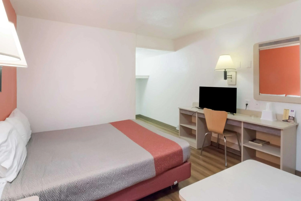 Motel 6-Moses Lake, WA