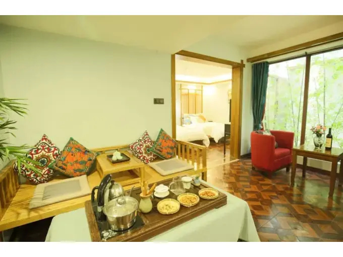 Suoxi Inn