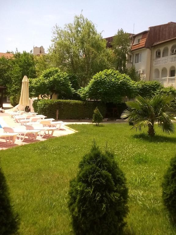 Apartments Bravo 1-Vichevi