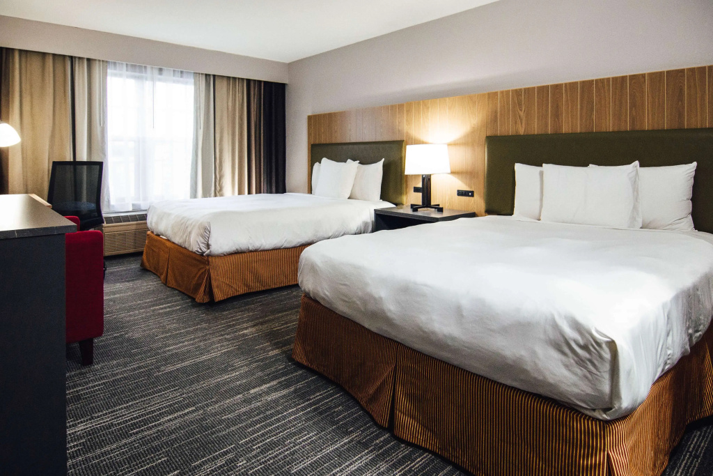 Country Inn & Suites by Radisson, Stockton, IL
