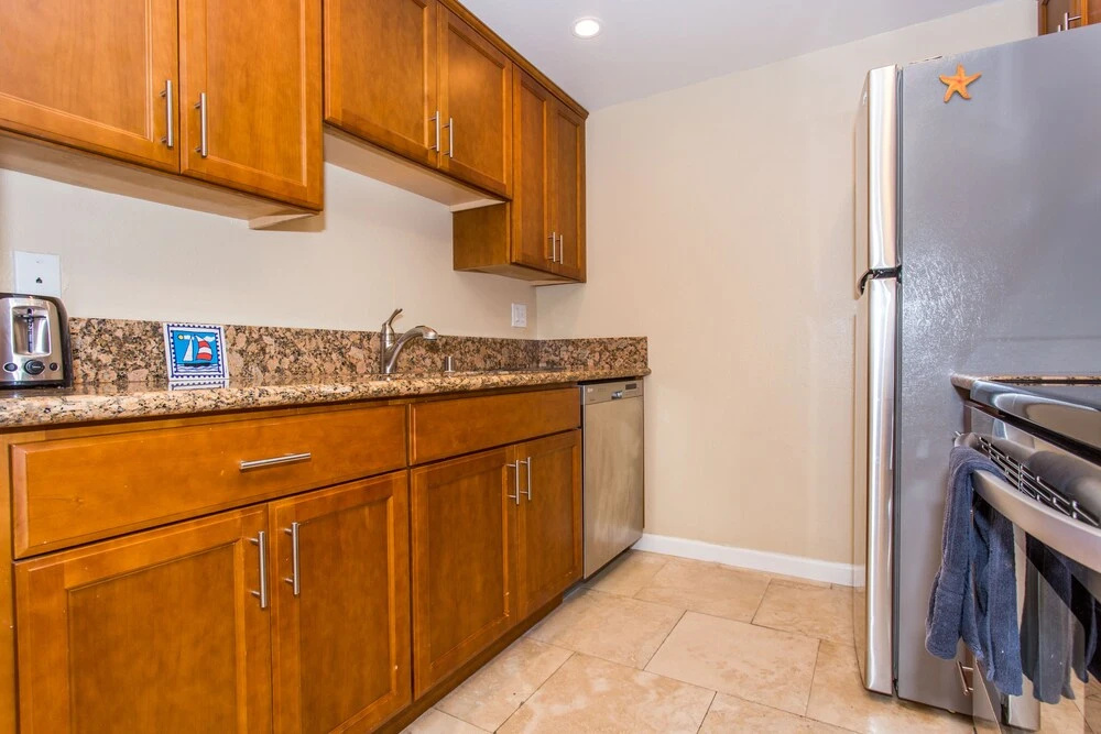 Oceanfront 2BR in Pacific Beach by Sonder