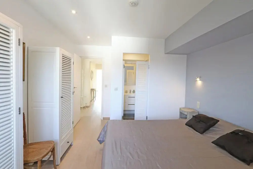 Apartment in Knokke Near Zeedijk Beach