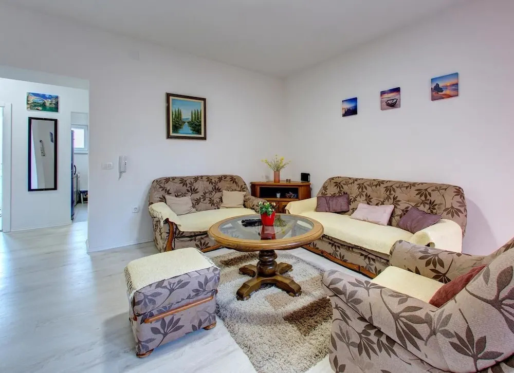 Inner City Apartment