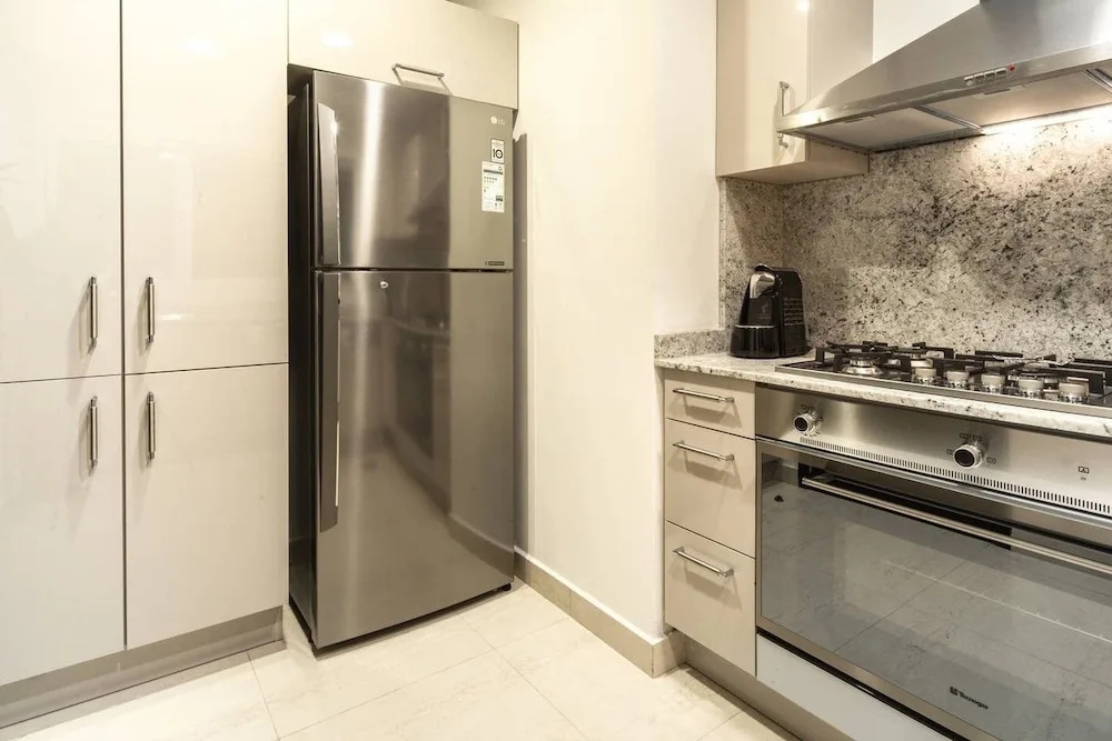 Uniquely Elegant 2BR In Prestigious Downtown Dubai!