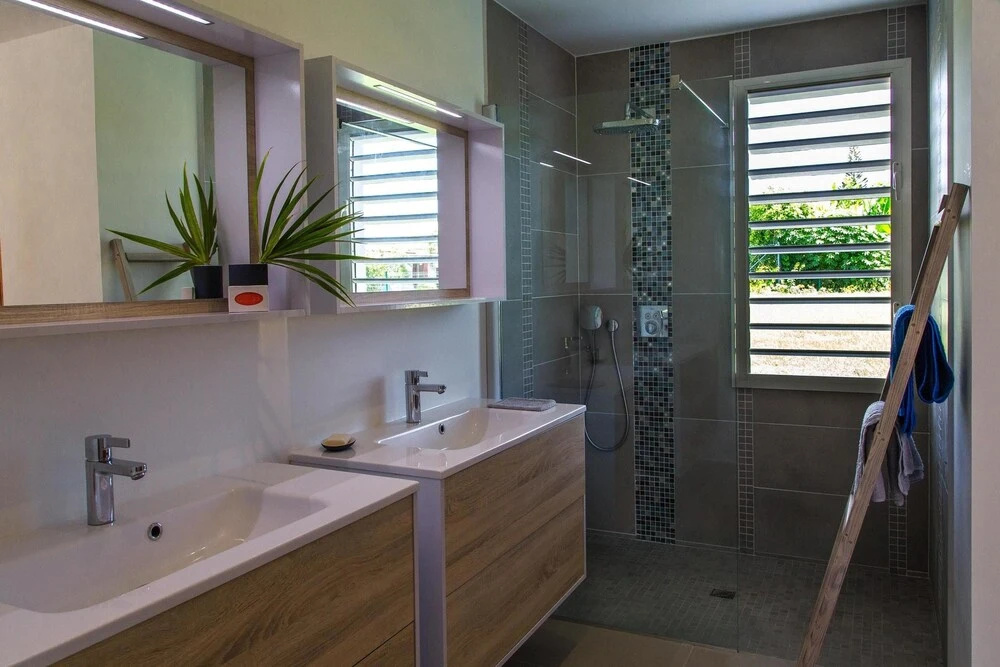 Villa With 3 Bedrooms in Saint-françois, With Wonderful sea View, Priv