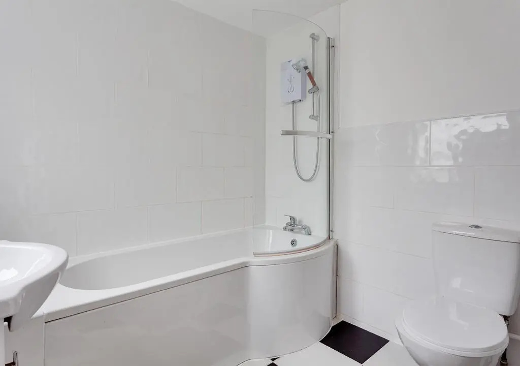 Budget Stay near Haglay Road, 10 minutes to City Centre