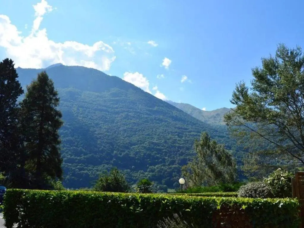 Appartement Esquièze-Sère, 3 pièces, 6 personnes - FR-1-402-98