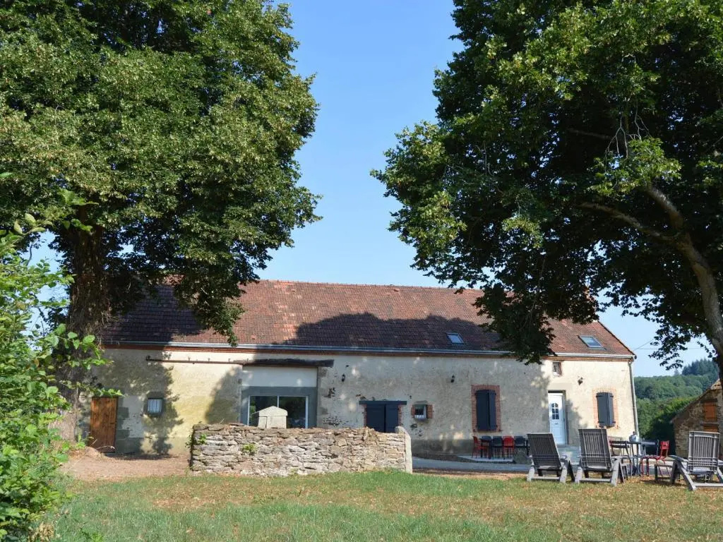 Gîte familial au calme avec grand jardin, balnéo et loisirs nautiques à proximité - FR-1-591-134