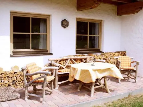 Landhaus Lindl - Ein ruhiges Platzl zum Wohlfühlen