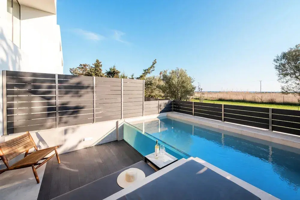 Serene Villas Halkidiki - Cfront private pool