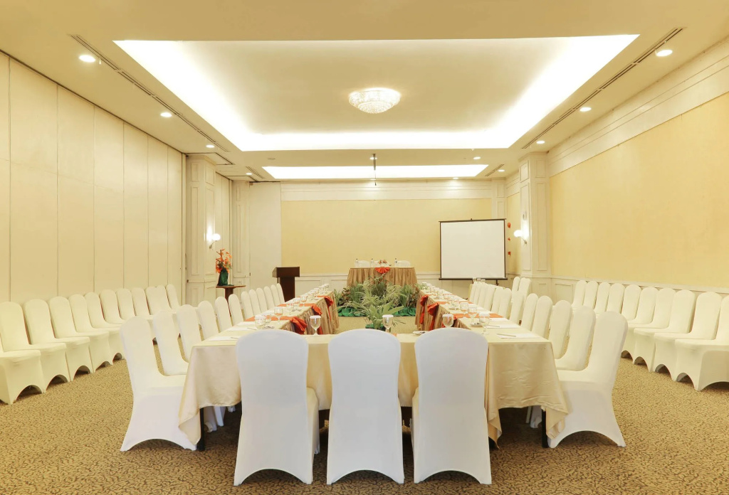 Aston Jayapura Hotel & Convention Center
