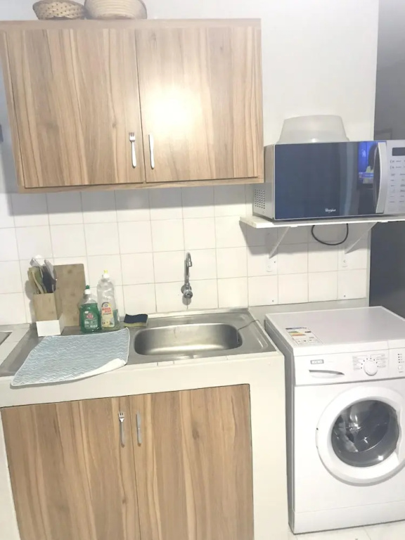 Studio in Grand Baie, With Pool Access, Furnished Terrace and Wifi - 1