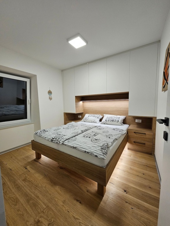Sea View Apartment Mirjam
