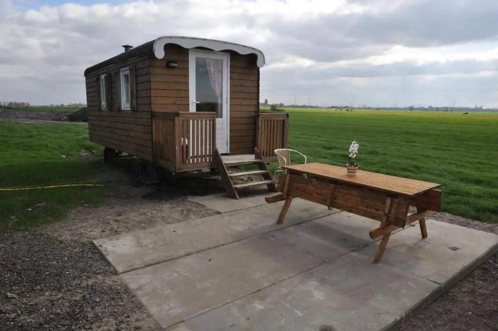 Your Cozy Waggon at the Cows' Paradise
